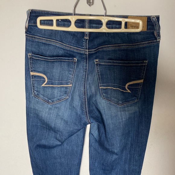 American Eagle High Waisted Skinny Jean - Picture 3 of 4